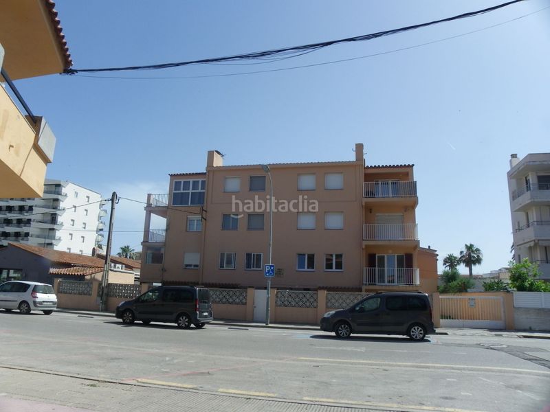 Foto 4e93949a-5b4e-453e-acda-b5fa89955698. Àtic amb calefacció aparcament a l´Estartit poble Estartit
