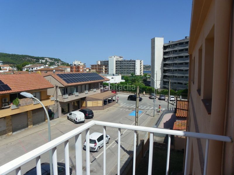 Foto f72ee587-c107-4552-818d-a6d84d32d275. Àtic amb calefacció aparcament a l´Estartit poble Estartit
