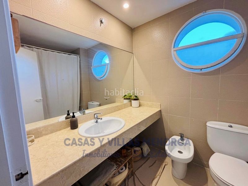 Foto 3d381319-312c-43d1-8724-5f72ef88c408. Apartamento encantadora casa renovada con jardín privado y vistas panorámicas al mar en Coves Noves, menorca en Es Mercadal
