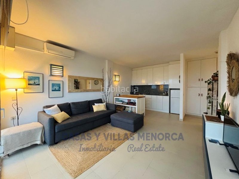 Foto eddf1db4-142c-4e74-86a8-189afcad7f57. Apartamento encantadora casa renovada con jardín privado y vistas panorámicas al mar en Coves Noves, menorca en Es Mercadal