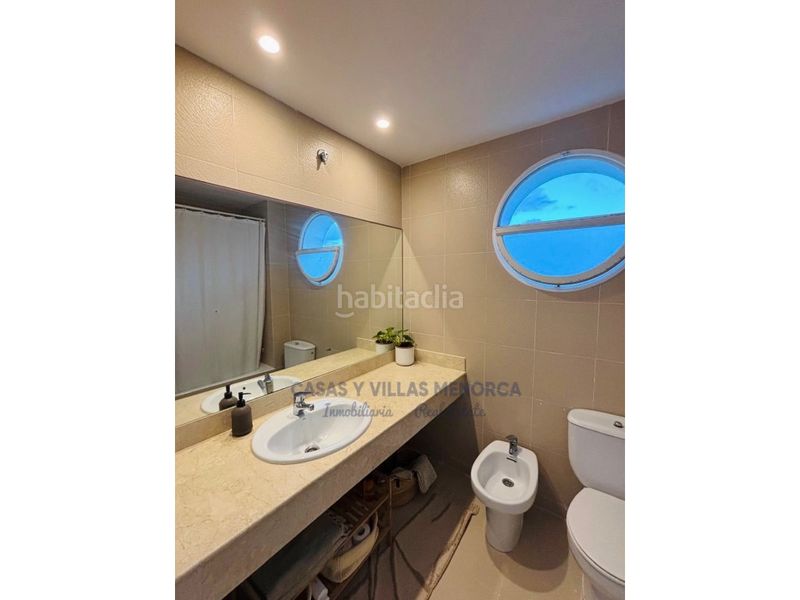Foto f9c1d895-068b-4119-9d72-3f2ec5ea9180. Apartamento encantadora casa renovada con jardín privado y vistas panorámicas al mar en Coves Noves, menorca en Es Mercadal