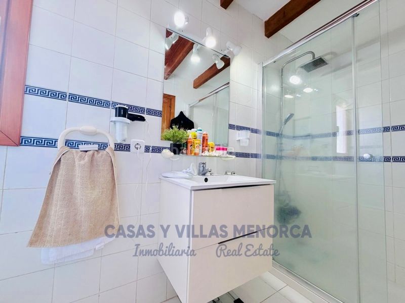 Foto fb615ec7-3e52-481a-9774-e440c29af6cd. Casa amb aparcament a Cala Llonga-Sa Mesquida Maó / Mahón