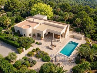 Xalet  Passeig des cap d'en font. Villa son sebastià elegancia mediterránea y privacidad en biniss
