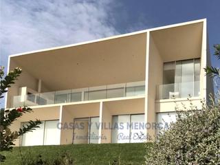 Maison à Coves Noves. Espectacular chalet de diseño moderno con vistas al mar.