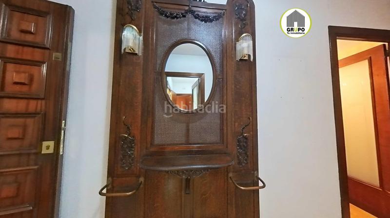 Foto 25c254ad-c109-493b-92ba-da5a13841715. Piso  a revalorizar en zona tranquila de gràcia en Barcelona
