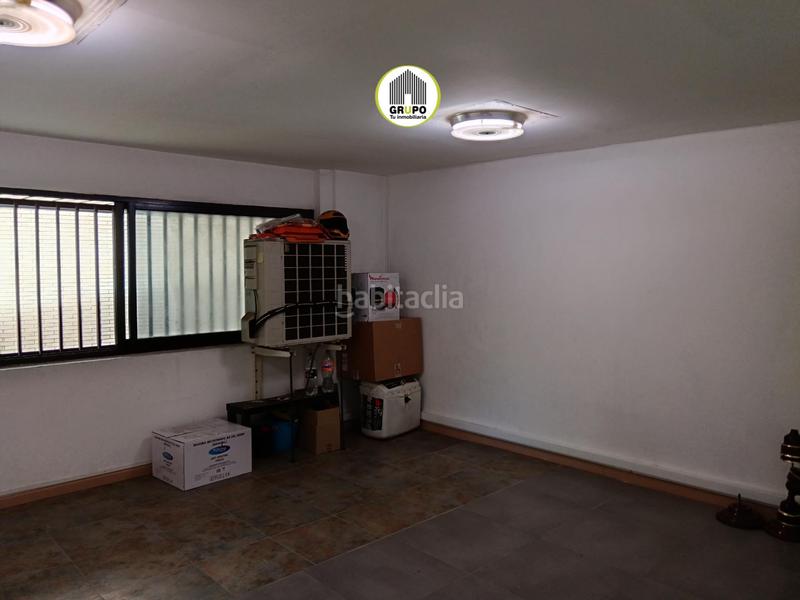 Foto aad90c16-5649-4b66-84a7-2b0f9d3c55d9. Lloguer local comercial a Centre Sant Just Desvern