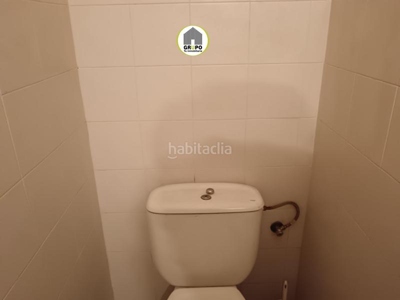 Foto ed71e2e5-94c2-4bdb-960a-f090c3754548. Lloguer local comercial a Centre Sant Just Desvern