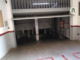 Parking voiture à Centre. Pk céntrico y cómodo