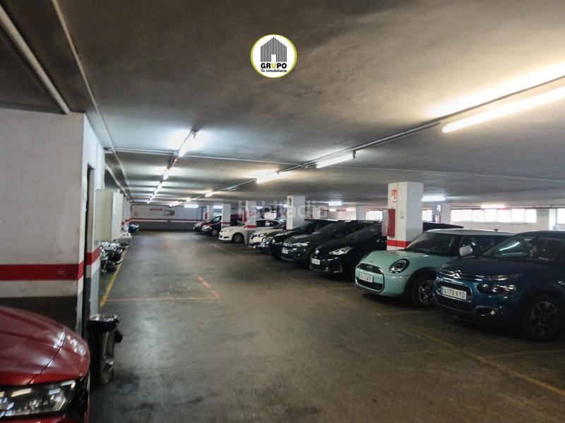 Foto b20fbede-af42-418d-a8da-b9d83b70d92d. Car parking in La Gavarra Cornellà de Llobregat