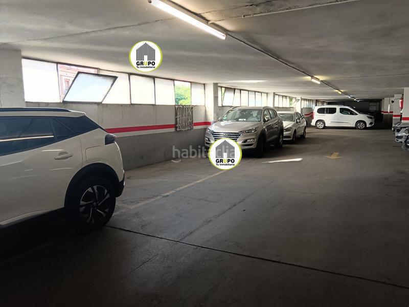 Foto c989fb20-d38a-4d0c-bc5e-3e70f66c7eae. Car parking in La Gavarra Cornellà de Llobregat