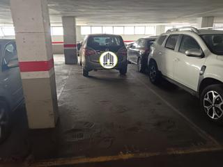 Parking coche en Pedralbes. Parking comoda de facil acceso bingo cornellà
