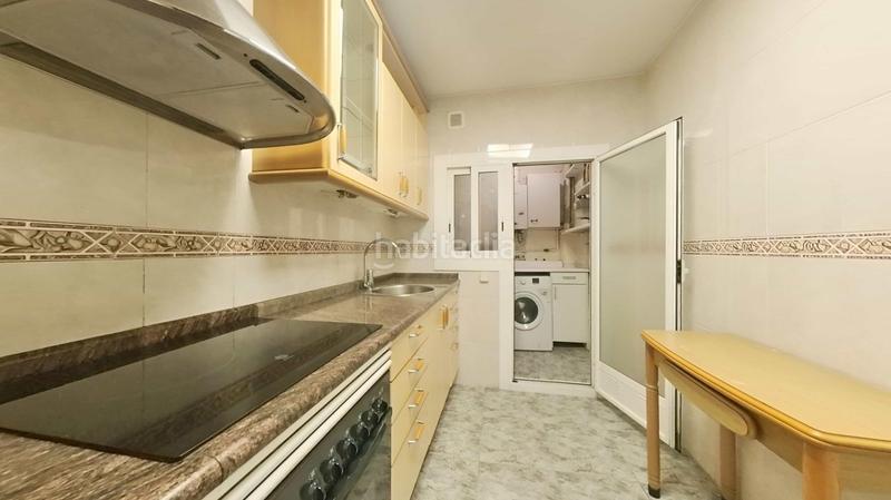 Foto 5ef35ac5-06c3-456f-9cac-67b81ff1f3db. Appartement avec chauffage dans Can Baró Barcelona