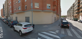 Local Comercial a Llombai. ¡oportunidad de inversión única!