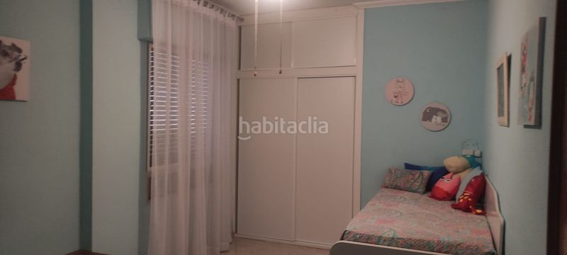 Foto f8bc23a7-1e9d-4cad-bd9d-76f8843224b0. Pis a Playa Burriana