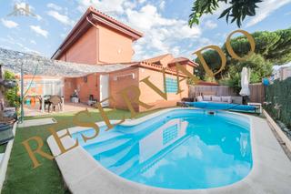 Xalet  Calle los brezos. Chalet pareado en venta en calle los brezos