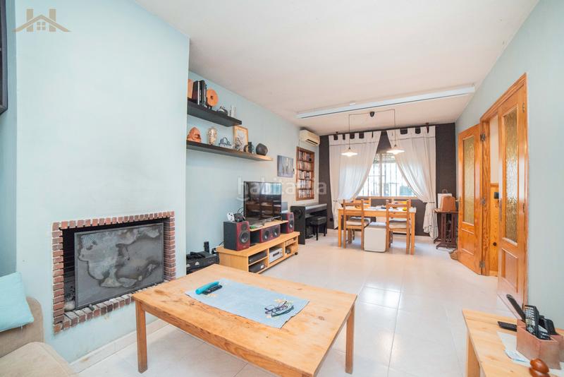 Foto cf37ee29-d185-45e4-b38f-25a1c79efd92. Chalet con camino riscaldamento parcheggio in Ugena