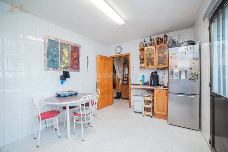 Foto e1044863-0dde-4a56-9ac1-1af8df5dd46c. Chalet con camino riscaldamento parcheggio in Ugena