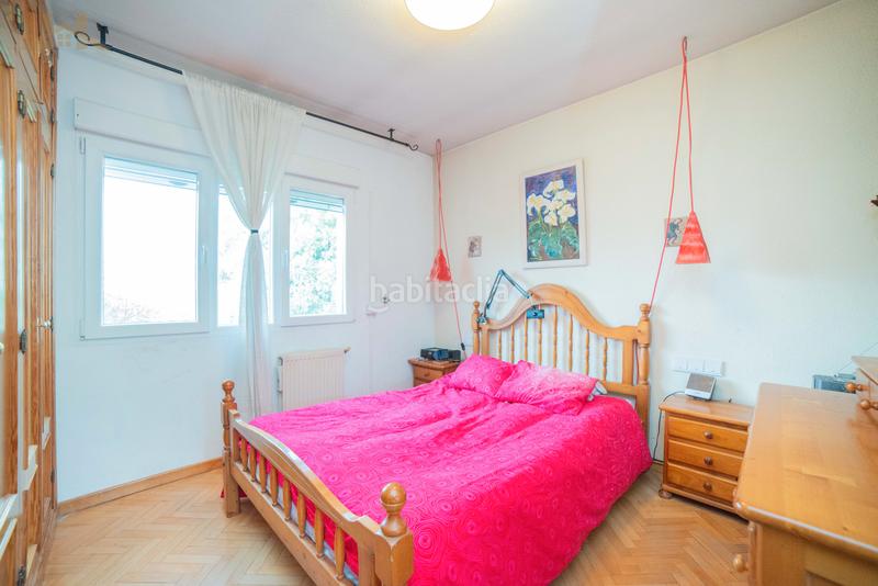 Foto e3bd3bb8-46ec-4424-a13e-1e2ed4f6ec18. Chalet con camino riscaldamento parcheggio in Ugena