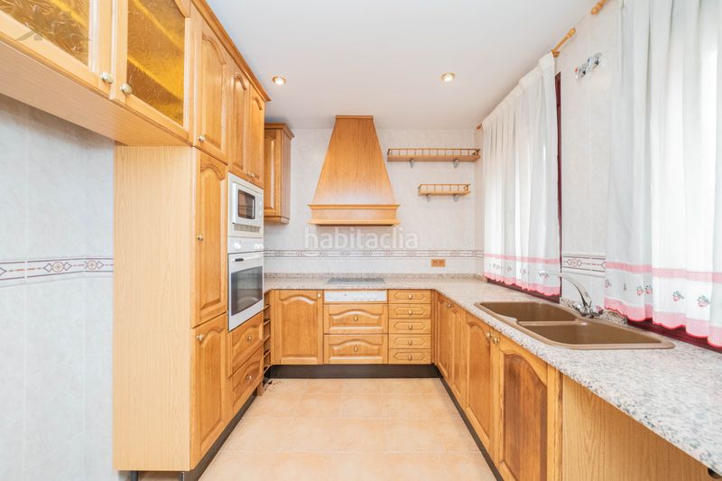 Foto 0feb7be9-ac9c-4f8e-a69a-05eba39aa350. Xalet amb piscina a Cubas de la Sagra