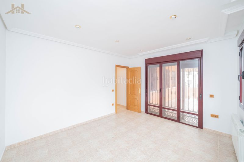 Foto c7838569-9658-4946-b733-ecacdb22adfe. Xalet amb piscina a Cubas de la Sagra