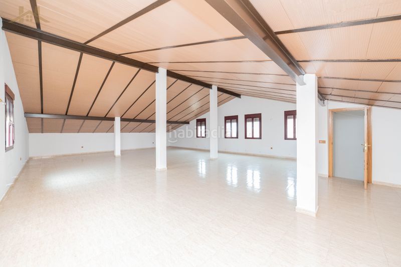 Foto de1ab0b3-760d-4f0b-a06b-1672cc344a6e. Xalet amb piscina a Cubas de la Sagra