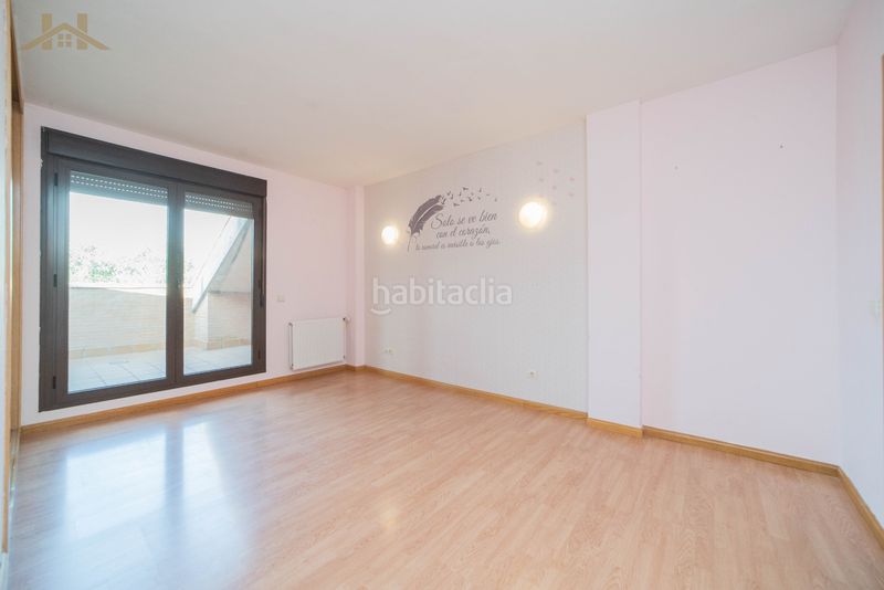 Foto 3fa501de-bb3d-475f-aab3-c54c3e8102f7. Casa aparellada amb calefacció aparcament a Cubas de la Sagra