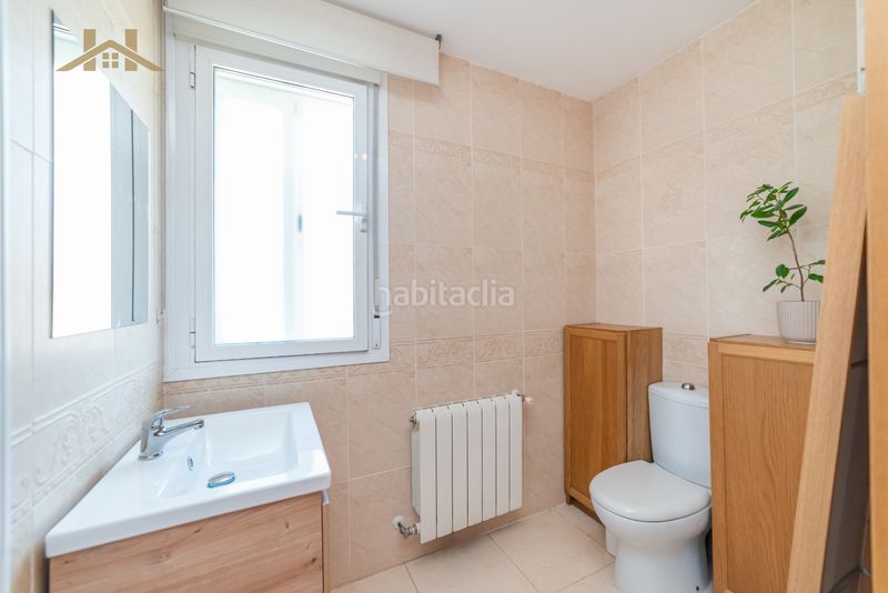 Foto b9450edf-879f-402b-b17e-a83221d34c96. Xalet amb calefacció aparcament piscina a Ugena