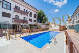 Etagenwohnung  Calle del torreón. Dúplex en venta en calle torreón