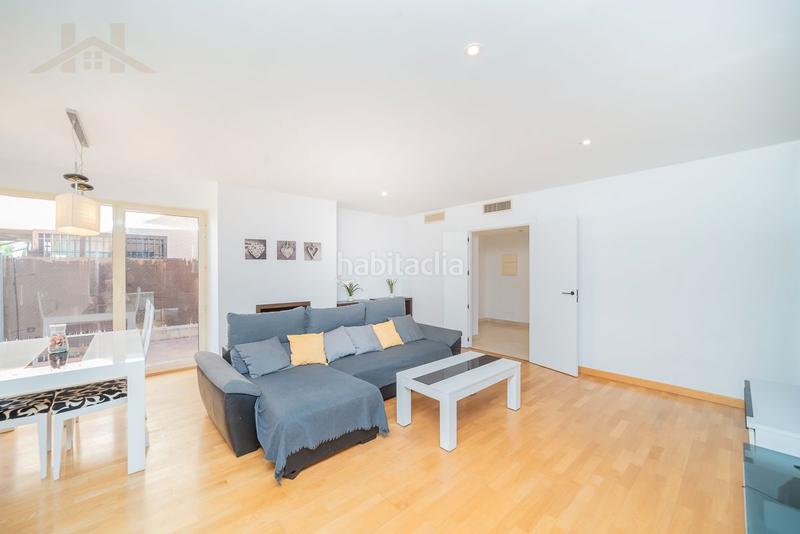 Foto 83aacb0a-6a68-4318-b612-497d2348680c. Maison jumelée avec chauffage parking piscine dans Cubas de la Sagra