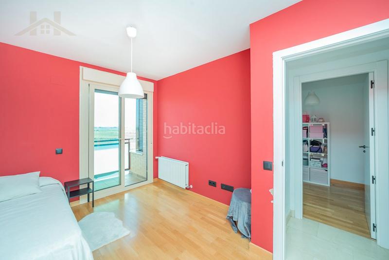 Foto e121ae27-5fad-48fa-91f3-6c0b8114f17e. Maison jumelée avec chauffage parking piscine dans Cubas de la Sagra