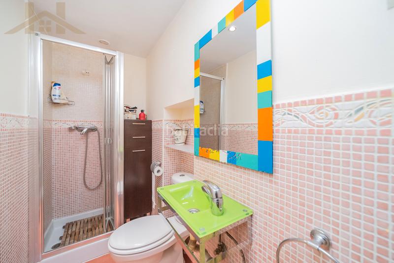 Foto 8754c89a-c509-438a-947e-4ff0bb6be616. Casa pareada en Moraleja de Enmedio