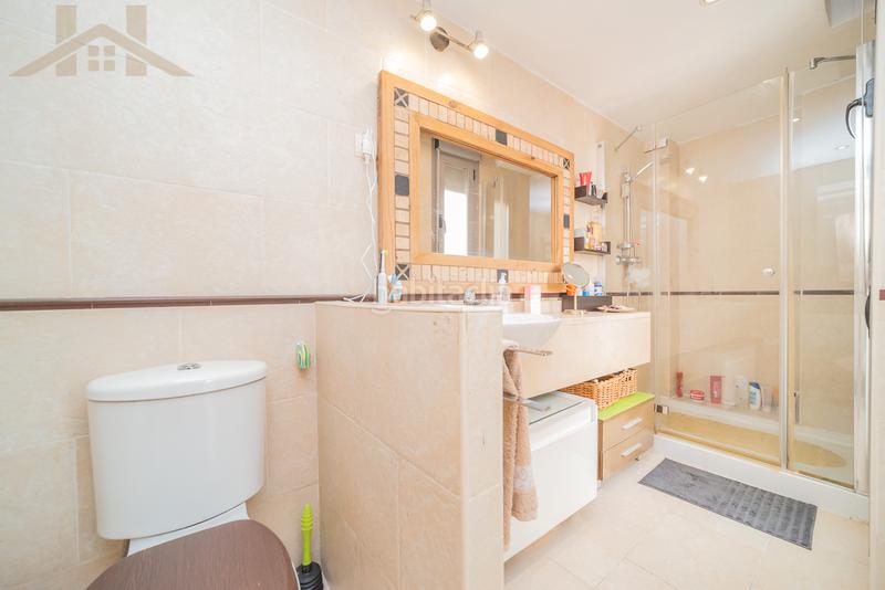 Foto b1364376-96ca-402e-83ce-3a278d425132. Casa pareada en Moraleja de Enmedio