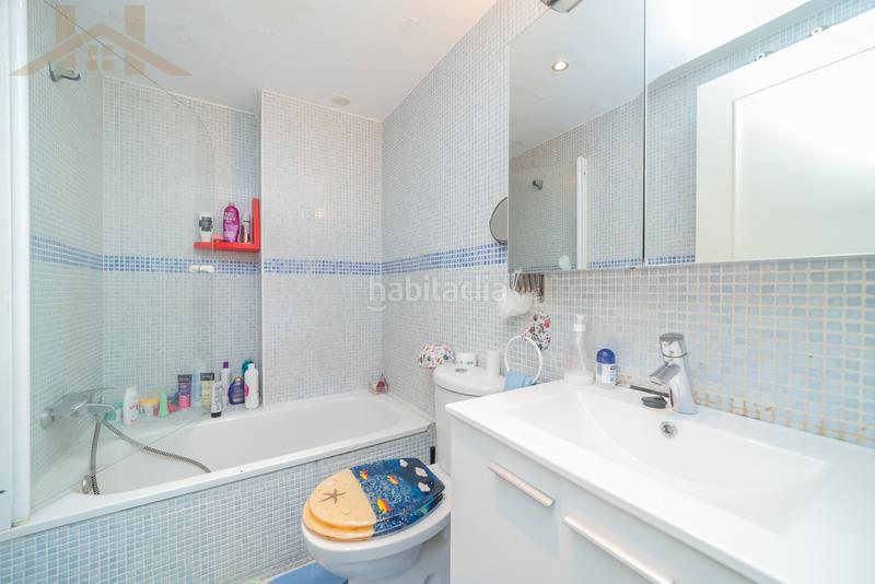 Foto 198220ab-2cdc-4a10-96dc-d23810f0ec1a. Maison jumelée avec cheminée parking dans Moraleja de Enmedio