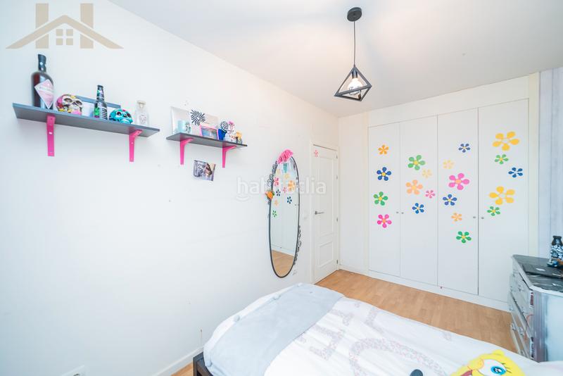 Foto 83548540-7c2a-42d7-8120-fb2762e7e892. Maison jumelée avec cheminée parking dans Moraleja de Enmedio