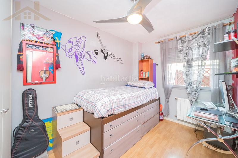 Foto e5e7a31a-f538-47a9-8c68-322ce611ac59. Maison jumelée avec cheminée parking dans Moraleja de Enmedio