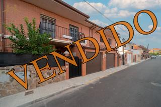 Casa adossada  Calle sur