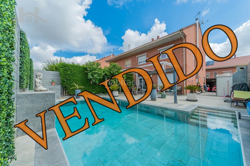 Foto 8b9b1c5e-b8a5-461e-a55a-bf85779a763d. Maison jumelée avec cheminée parking piscine dans Cubas de la Sagra