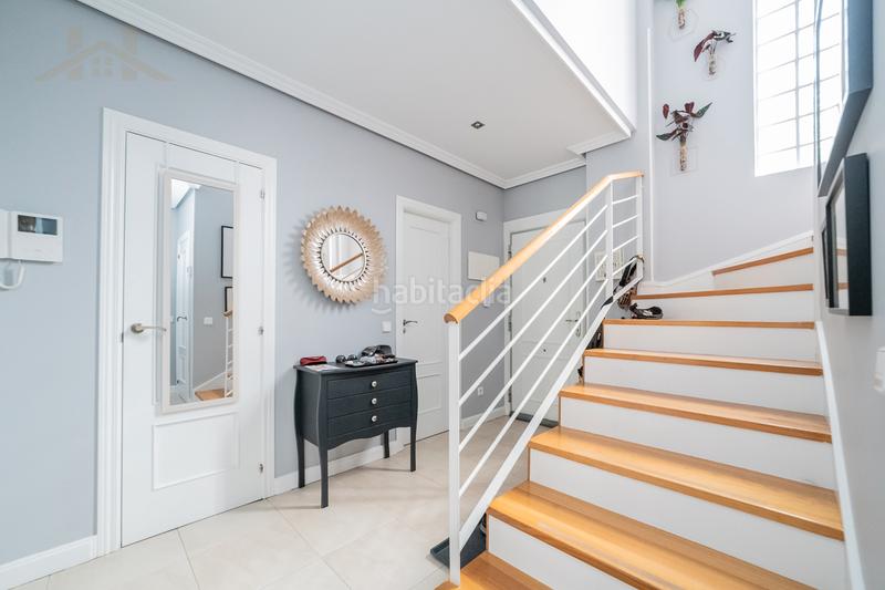 Foto db73cc47-3eeb-4420-ad47-661ce4d502af. Maison jumelée avec cheminée parking piscine dans Cubas de la Sagra