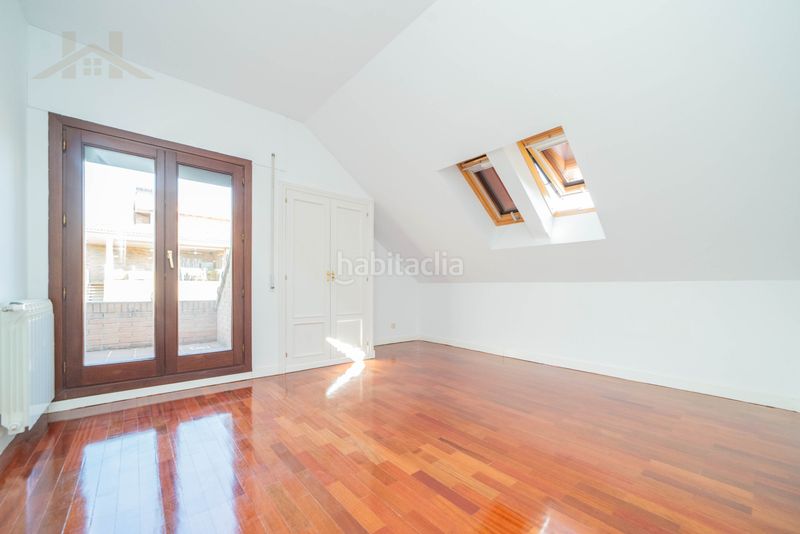 Foto b2535366-bf8e-409b-aa78-9ca6e77ec294. Casa amb calefacció piscina a Norte Majadahonda
