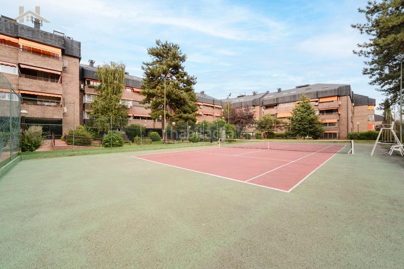 Foto 12288ada-60a8-4472-ba48-b48e62202e3a. Duplex con riscaldamento piscina in Norte Majadahonda