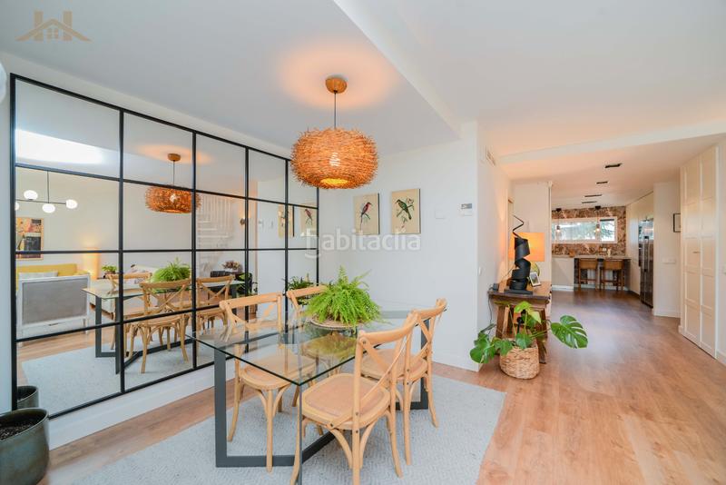 Foto f99e8f45-cb4e-4ba6-93d7-30680673a2d4. Duplex con riscaldamento piscina in Norte Majadahonda
