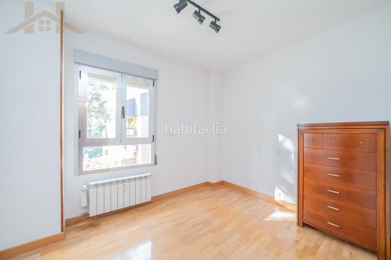 Foto 12037d24-0f71-40d4-a845-6993fd39aec8. Ático increible atico con urbanizacion cerrada de 4 habitaciones en Majadahonda