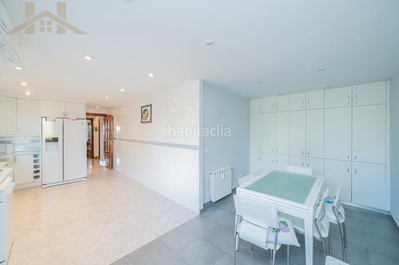 Foto dfba1600-a46a-4e83-9d94-55af58207cb5. Ático increible atico con urbanizacion cerrada de 4 habitaciones en Majadahonda