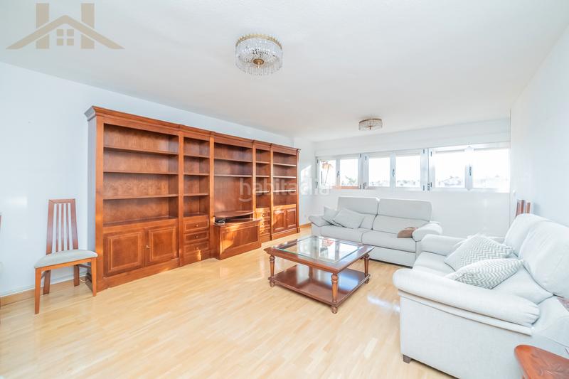 Foto f94e98d1-d738-4020-afd2-e1c25dcede0c. Ático increible atico con urbanizacion cerrada de 4 habitaciones en Majadahonda