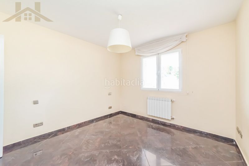Foto c4a193b1-6189-4e19-8051-d9413279ad07. Affitto chalet con camino riscaldamento parcheggio piscina in Majadahonda