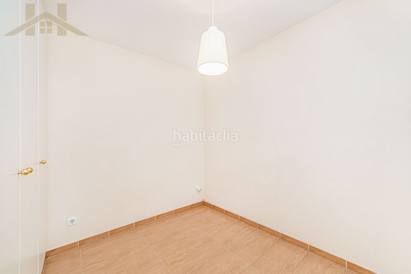 Foto e15c9404-e63f-438b-badf-d0fd839c2084. Affitto chalet con camino riscaldamento parcheggio piscina in Majadahonda