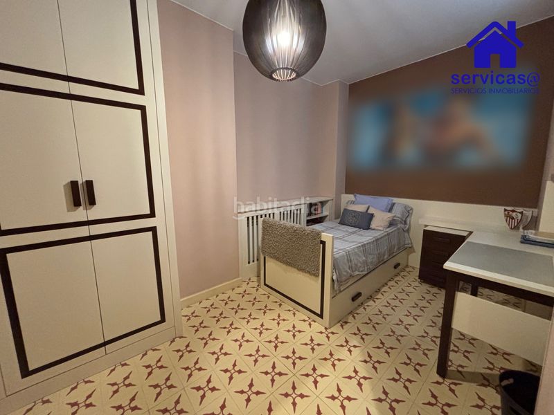Foto f2ad1d0d-ac7e-4641-ab4d-7e95ee87f99c. Casa a Cabra