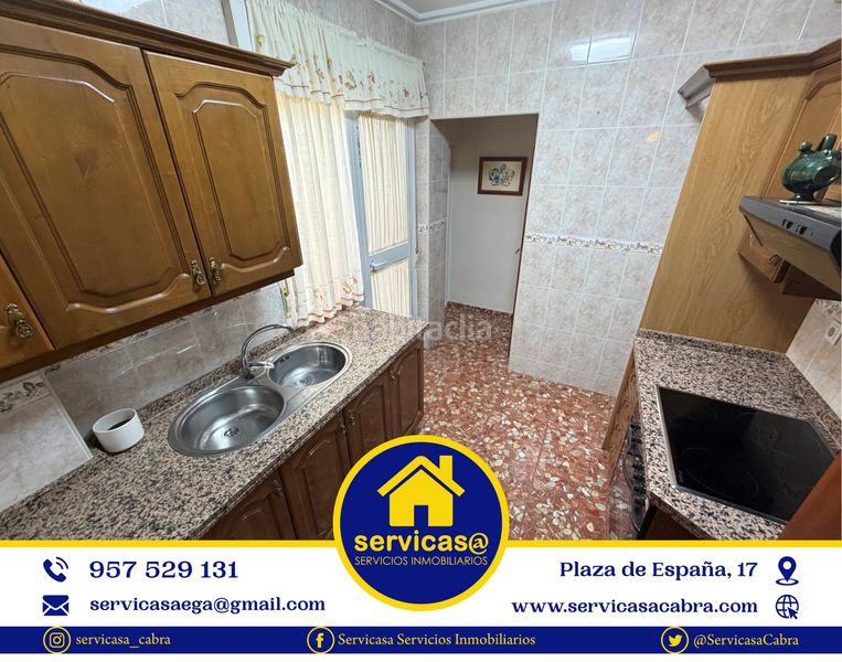 Foto 62f2fbc7-ebbe-41c0-8c78-6e5983a44752. Casa adossada a Cabra