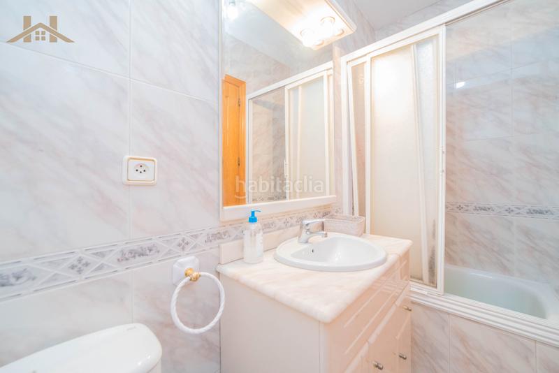 Foto b996507a-cbd9-4d6d-9571-26e2bcd6b3b3. Reihenhaus mit heizung in Centro-Manguilla Escorial (El)