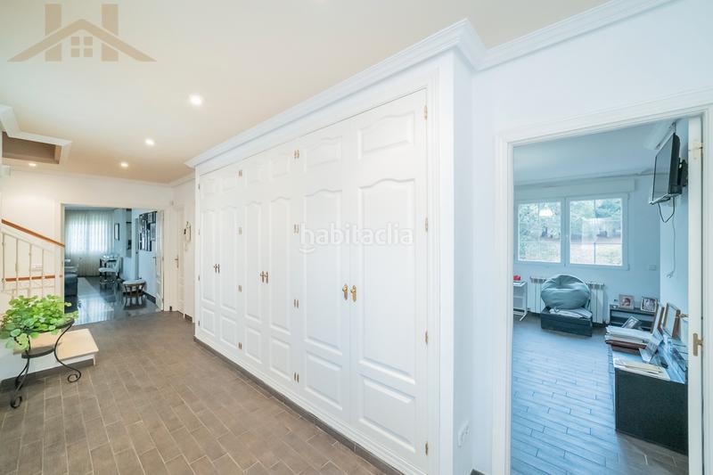 Foto 023dc46e-8412-4c92-99ea-3f8dbbdaa804. Chalet avec chauffage parking dans Las Zorreras-Monte Encinar Escorial (El)